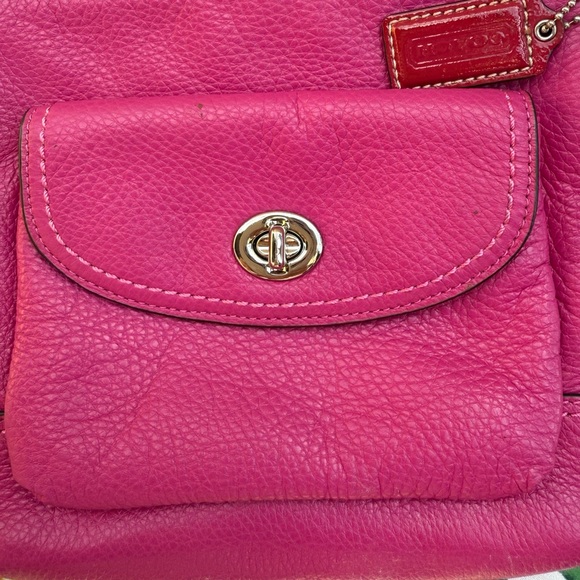 COACH Y2K Pink Crossbody Bag - Picture 5 of 16